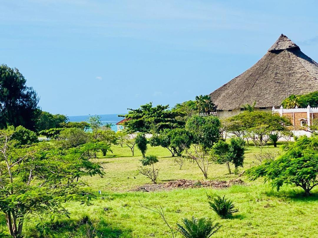 The Bali Resort Zanzibar ปิงเว ภายนอก รูปภาพ